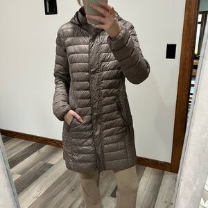 Size small brown puff coat